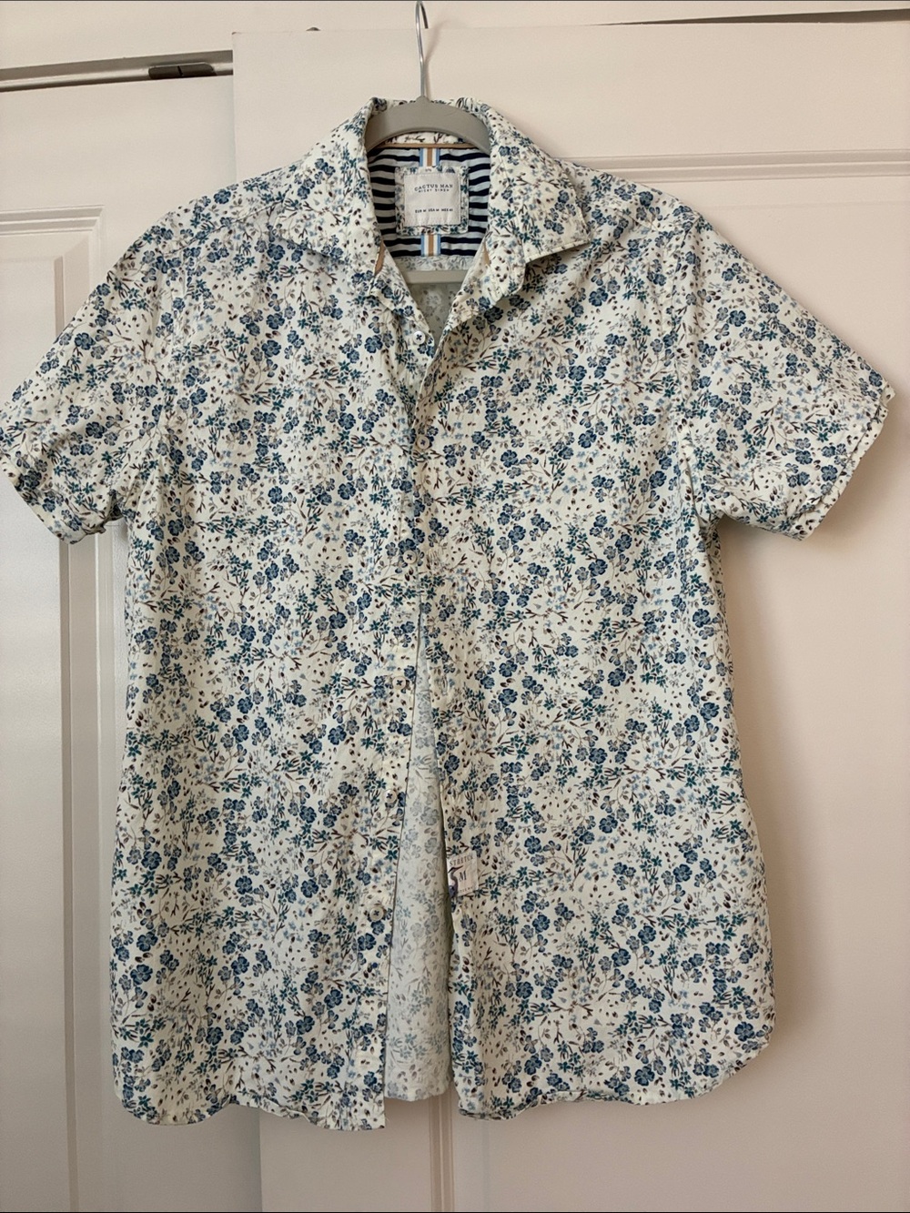 Cactus Man Men’s Short-Sleeve Floral Shirt - Blue on White
